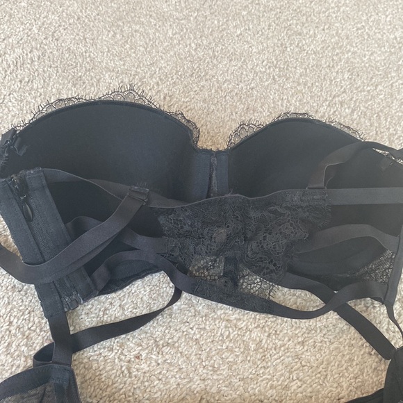 NWOT Victoria Secret lingerie - Picture 5 of 8
